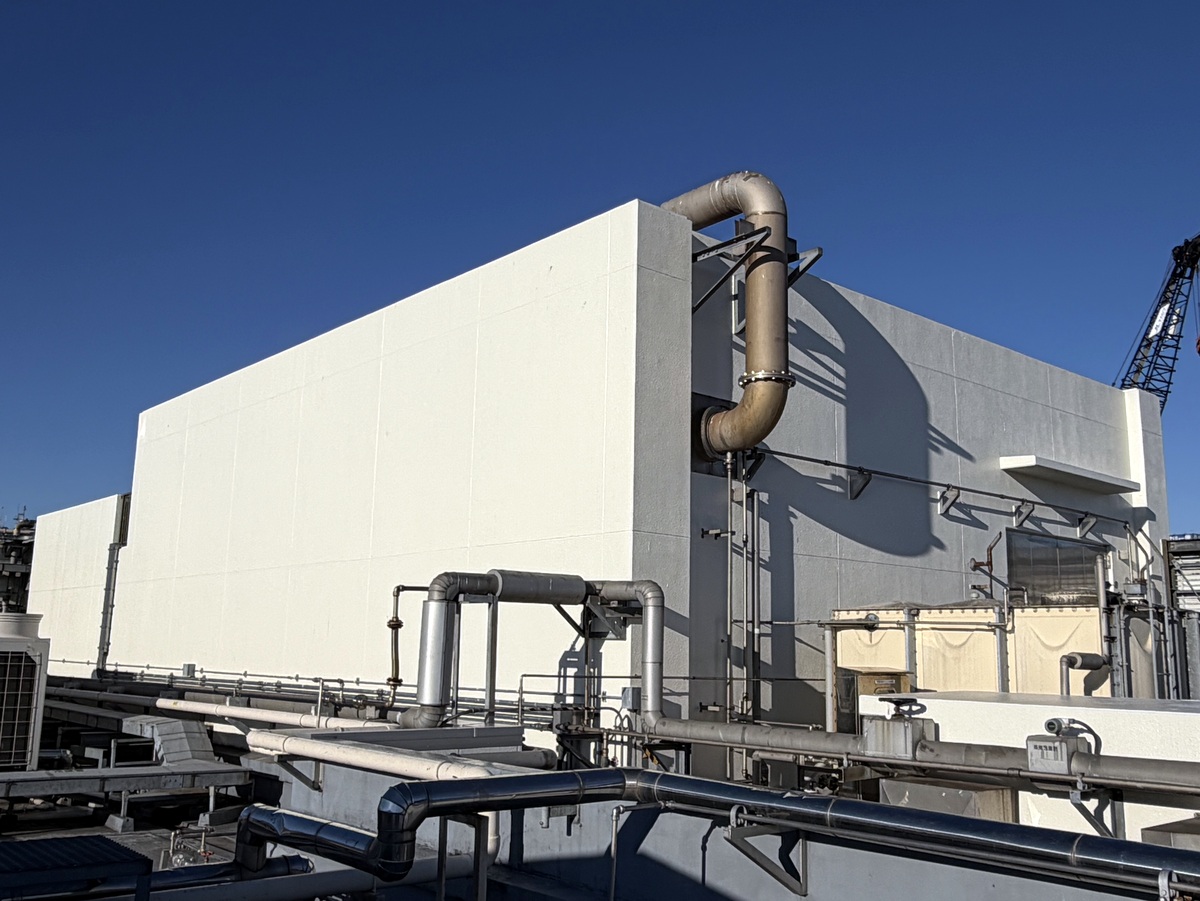 中央卸売市場食肉市場本館棟外壁等改修工事